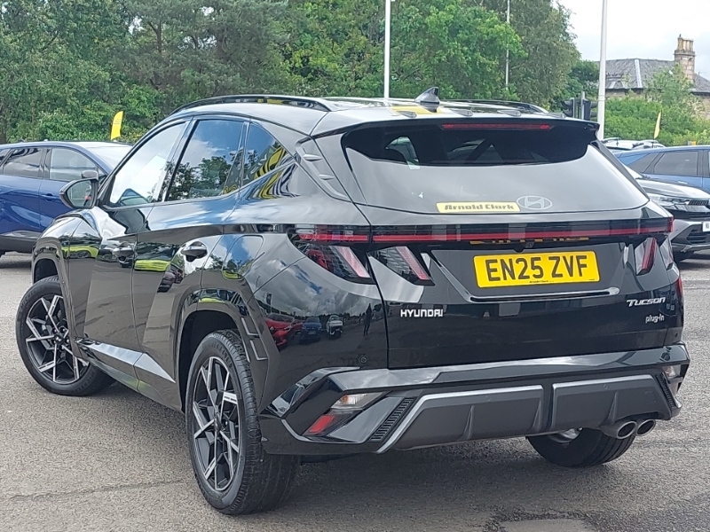 Hyundai Tucson 1.6T Plug-in Hybrid N Line Black #2