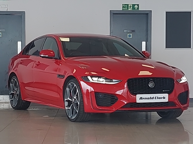 Jaguar XE 2.0 P300 R-dynamic Se Awd Red