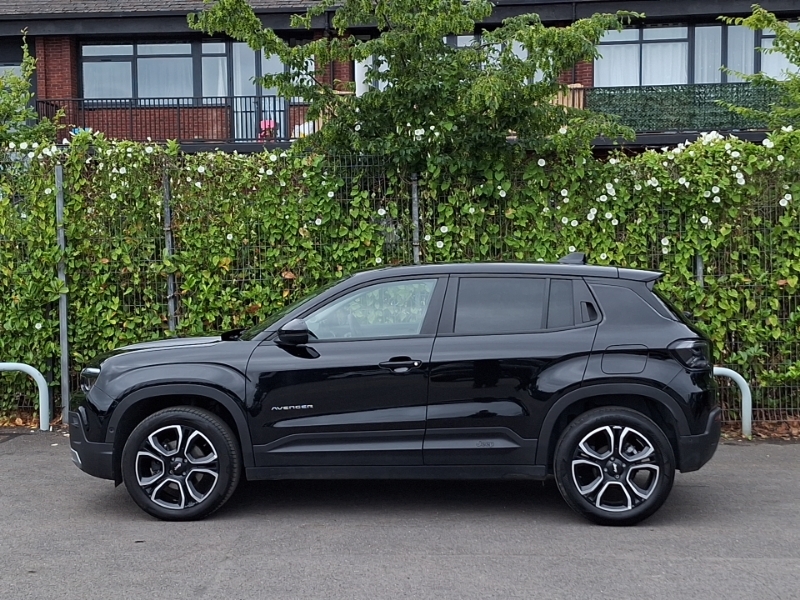 Jeep Avenger 1.2 E-hybrid Summit Dct Black #4