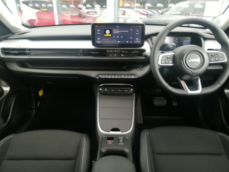 Jeep Avenger 1.2 E-hybrid Summit Dct Grey #3