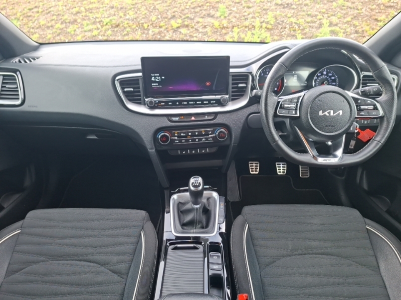 Kia Ceed 1.5T Gdi Isg 138 Gt-line Black #3