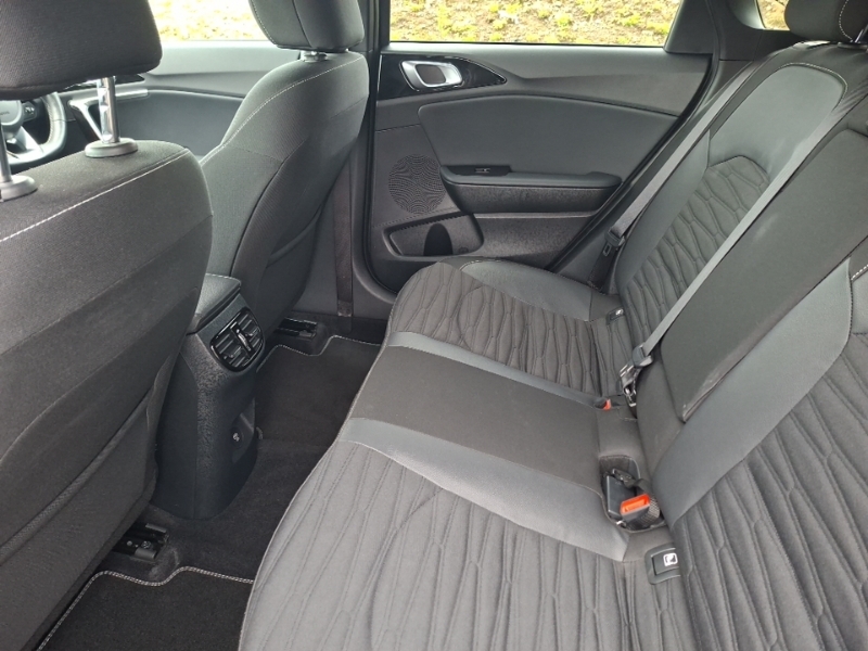 Kia Ceed 1.5T Gdi Isg 138 Gt-line Black #6