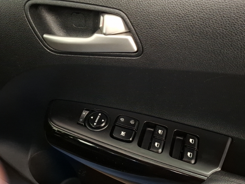 Kia Picanto 1.2 X-line 83 Black #15