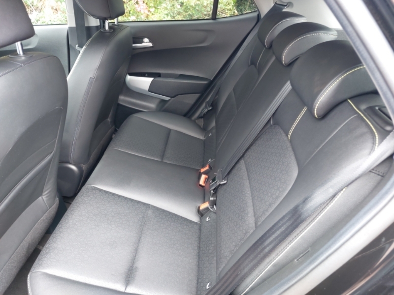 Kia Picanto 1.0 X-line Black #6