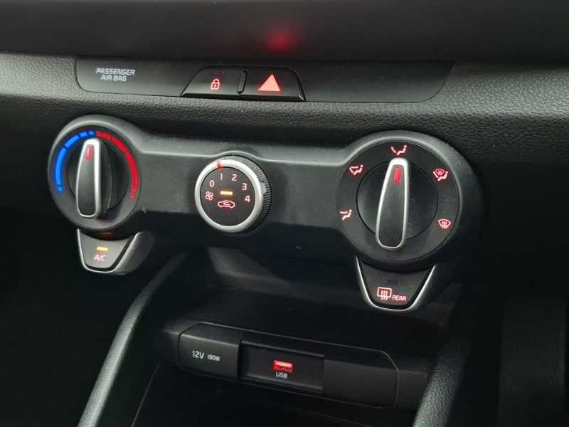 Kia Stonic 1.0 T-gdi Isg 48V Connect Black #16