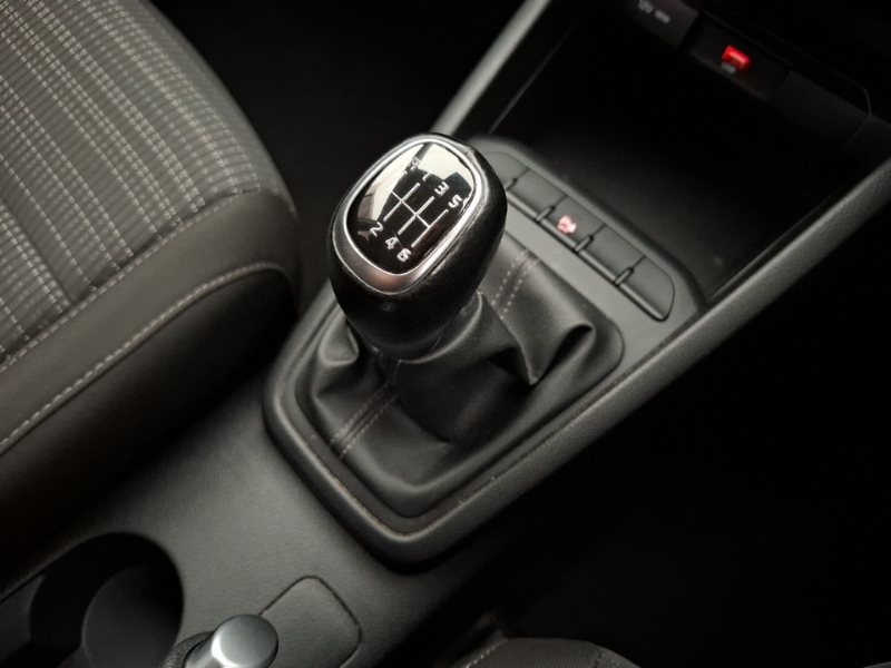 Kia Stonic 1.0 T-gdi Isg 48V Connect Black #15