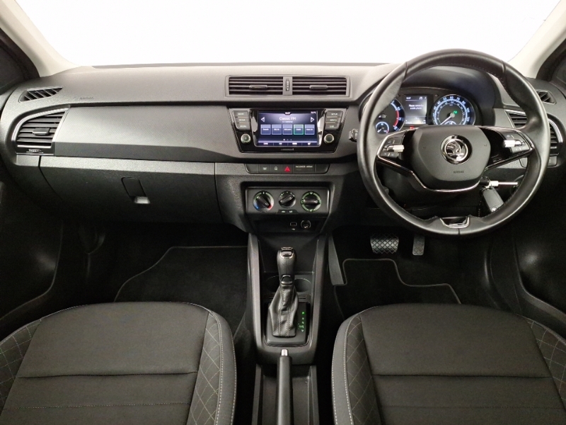 Skoda Fabia 1.0 Tsi Se Dsg White #3
