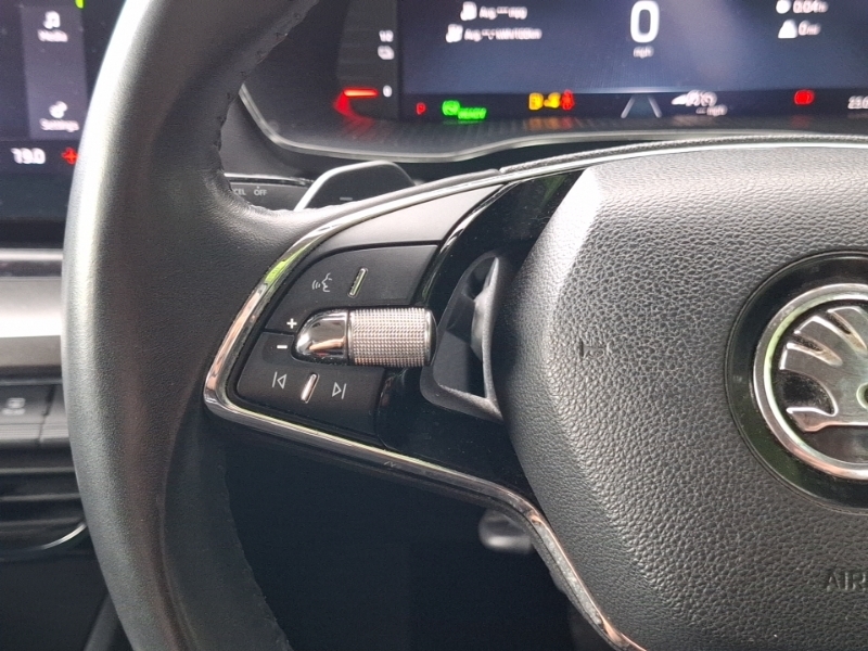 Skoda Octavia 1.5 Tsi Se Technology Silver #12