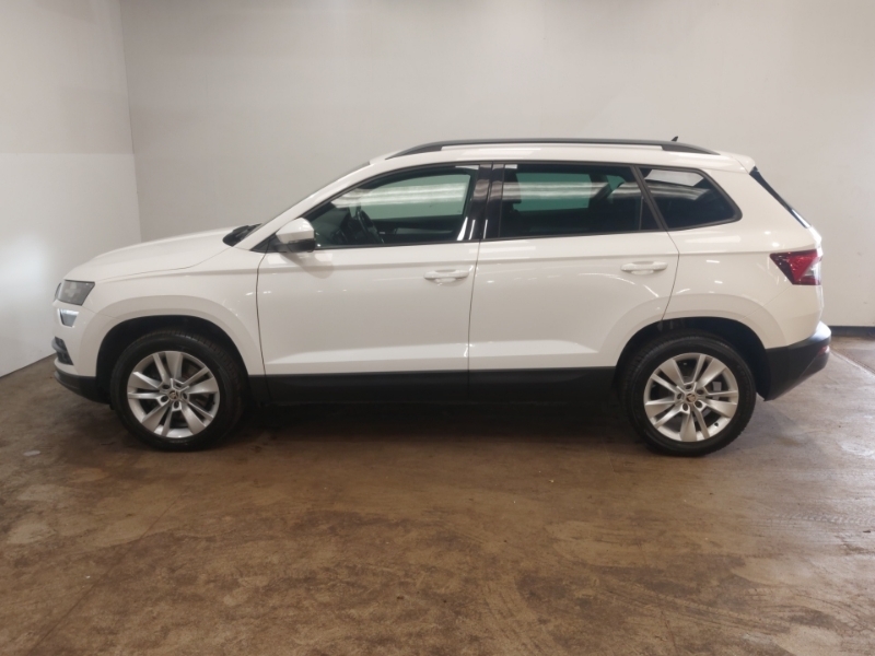 Skoda Karoq 1.0 Tsi Se Technology Dsg White #4