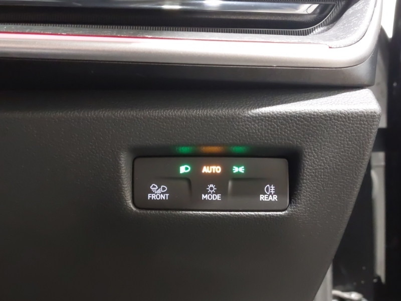 Skoda Superb 2.0 Tdi Cr Se Technology Dsg Black #16