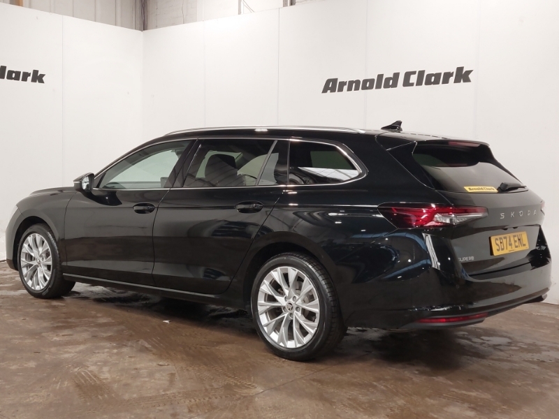 Skoda Superb 1.5 Tsi E-tec Se L Dsg Black #2