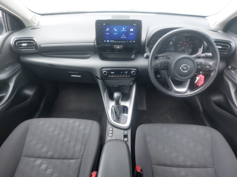 Mazda 2 1.5I Hybrid Centre Line Cvt Black #3