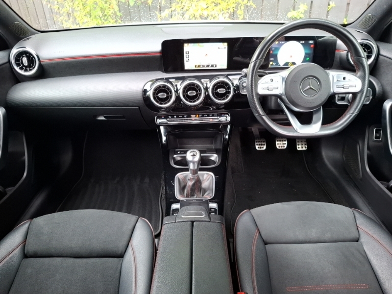 Mercedes-Benz A Class A200 Amg Line XUI5548 White #3