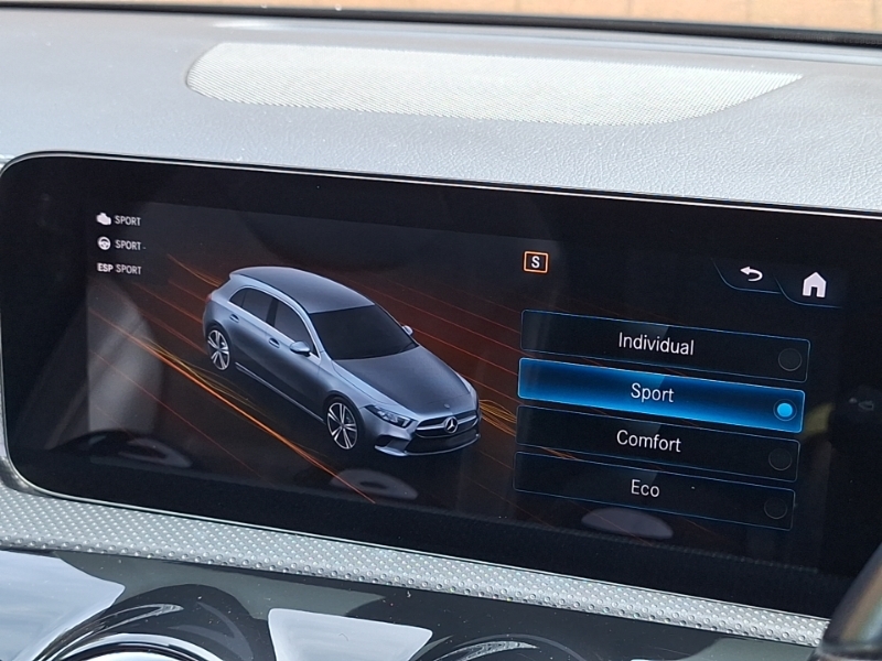 Mercedes-Benz A Class A180d 2.0 Amg Line Grey #16
