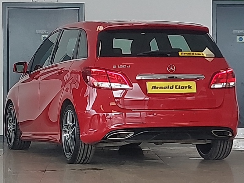 Mercedes-Benz B Class B180d Amg Line Red #2