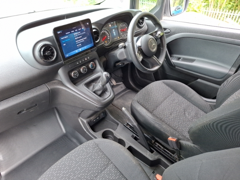 Mercedes-Benz CITAN 110Cdi Base Van White #3