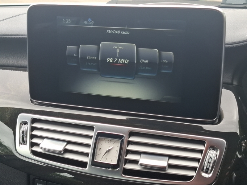 Mercedes-Benz CLS Black #11