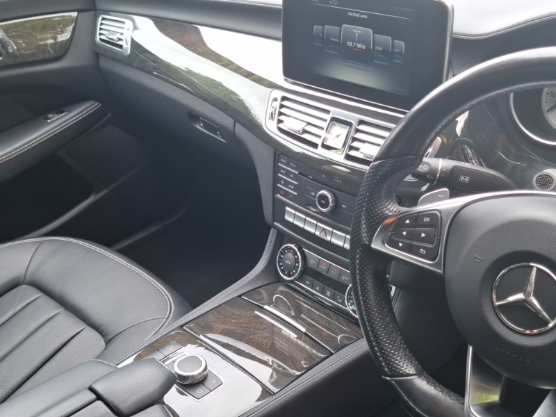 Mercedes-Benz CLS Black #15