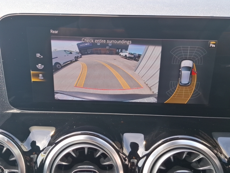 Mercedes-Benz EQA Eqa 250 70.5Kwh Amg Line Black #9