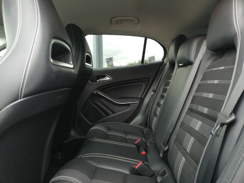 Mercedes-Benz GLA Class Gla 180 Urban Edition Grey #6