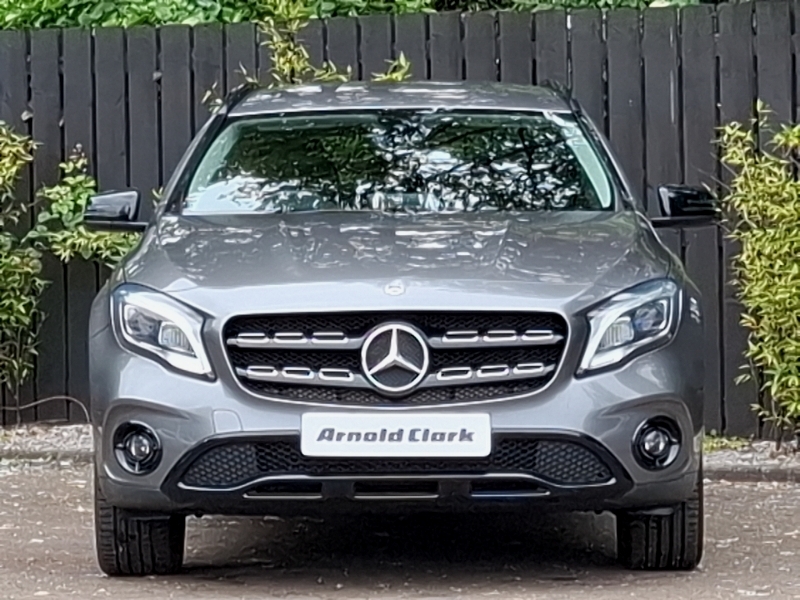 Mercedes-Benz GLA Class 180 Amg Line Edition Grey #14