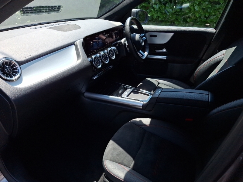 Mercedes-Benz GLA Class Gla 200 Amg Line Executive BP25HRR Grey #5