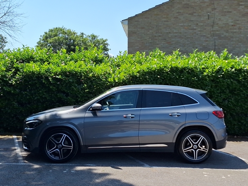 Mercedes-Benz GLA Class Gla 200 Amg Line Executive BP25HRR Grey #4