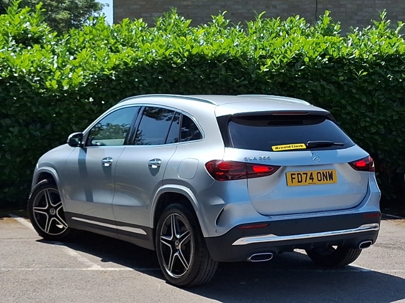 Mercedes-Benz GLA Class Gla 200 Amg Line Executive FD74ONW Silver #2
