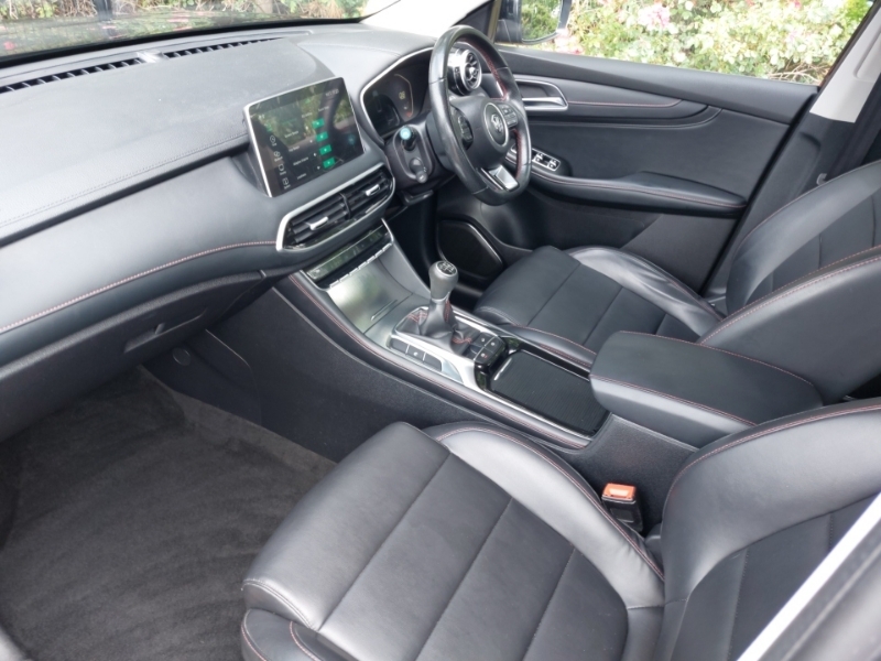 MG HS 1.5 T-gdi Excite Black #5