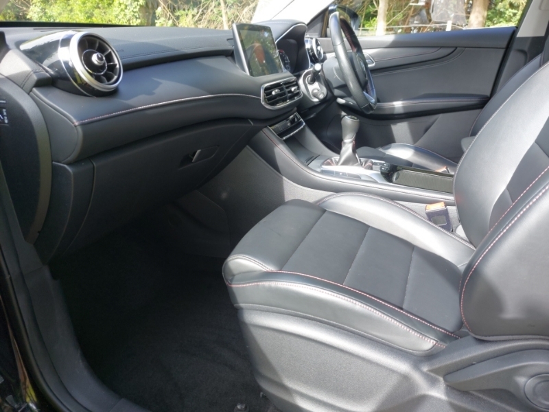 MG HS 1.5 T-gdi Excite Black #5
