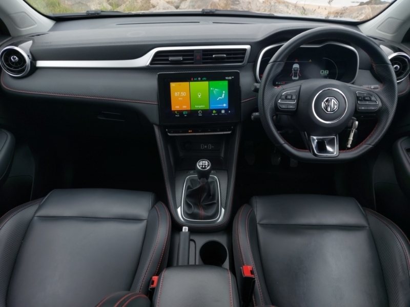 MG ZS 1.5 Vti-tech Exclusive Black #3
