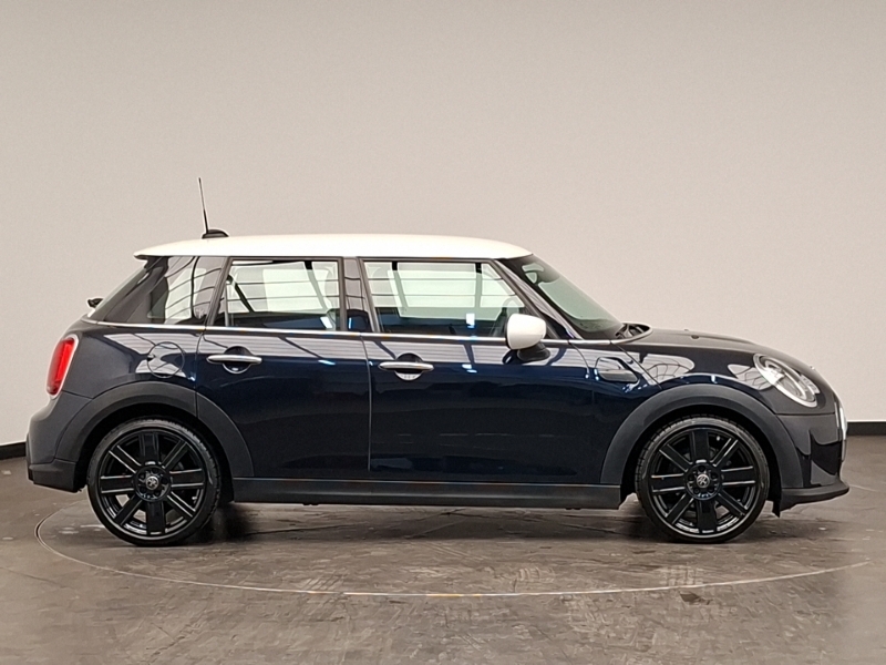 Mini Hatch 1.5 Cooper Exclusive Black #3
