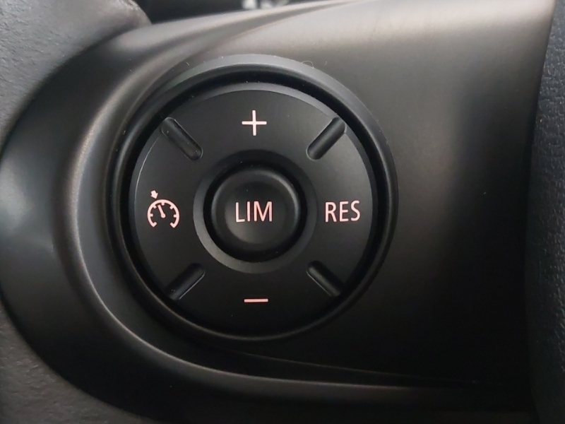 Mini Hatch - 35 Road Tax Chili Pack Parking Sensors Blue #20