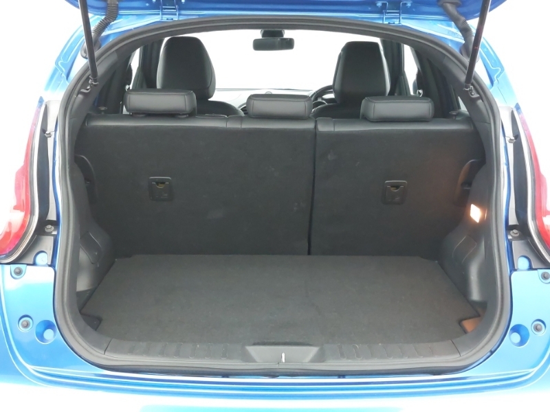 Nissan Juke Dig-t N-connecta Grey #18