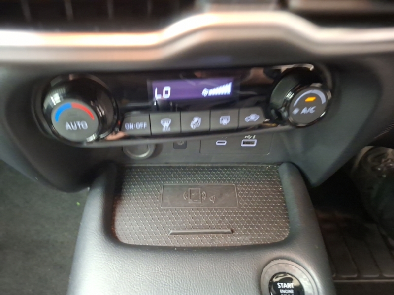 Nissan Juke 1.0 Dig-t Acenta Premium #16
