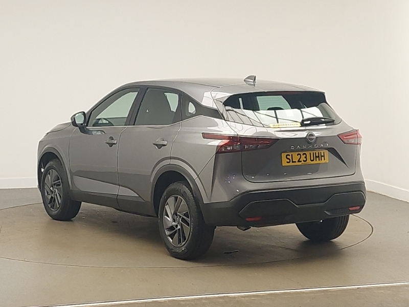 Nissan Qashqai 1.3 Dig-t Mh Acenta Premium Grey #2