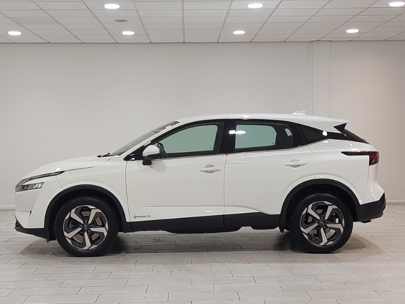 Nissan Qashqai 1.5 E-power Acenta Premium White #4