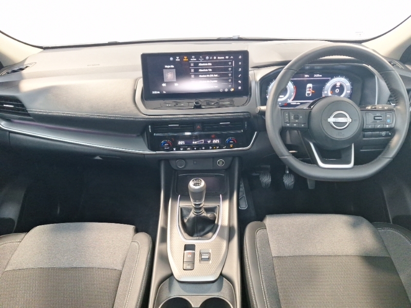 Nissan Qashqai 1.3 Dig-t Mh N-connecta Glass Roof Green #3