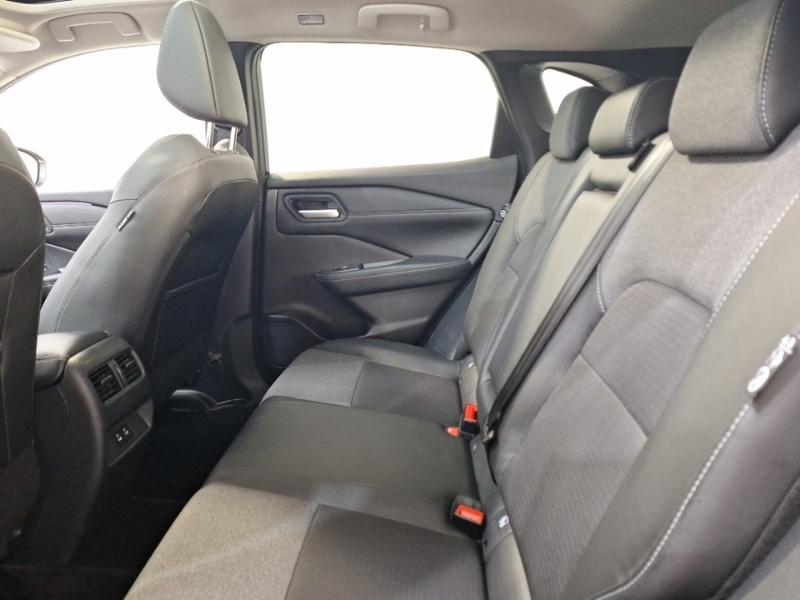 Nissan Qashqai 1.3 Dig-t Mh N-connecta Glass Roof Green #6