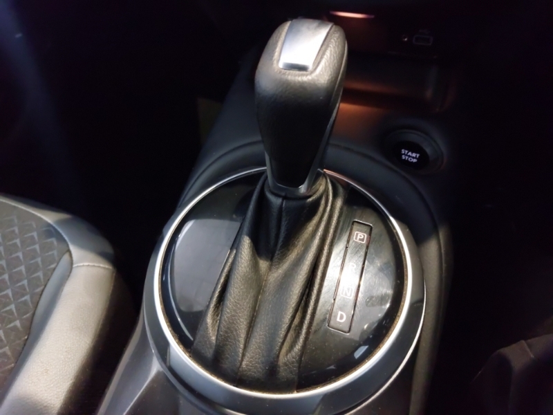 Nissan Juke N-connecta Grey #15