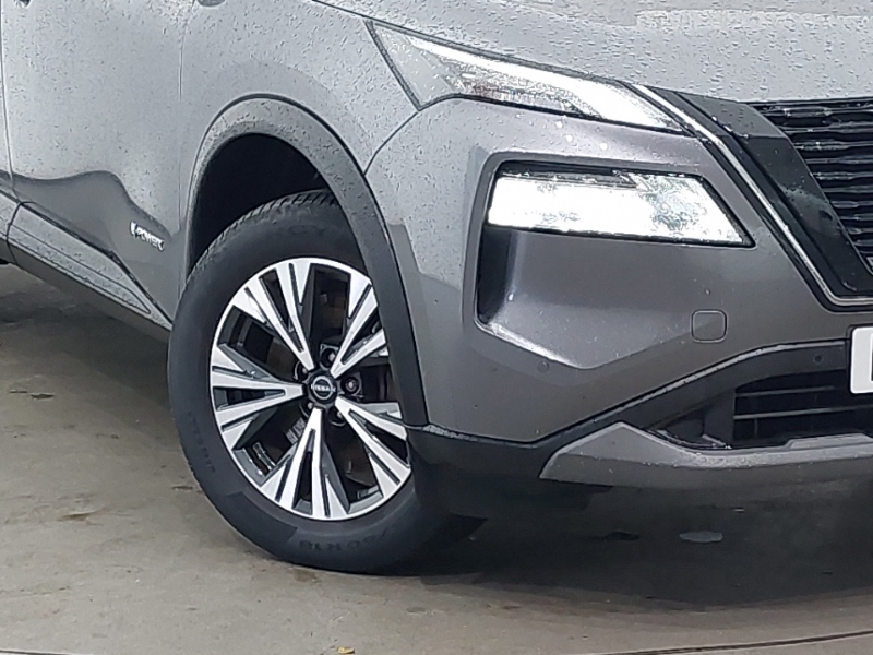 Nissan X-Trail Tekna Silver #20