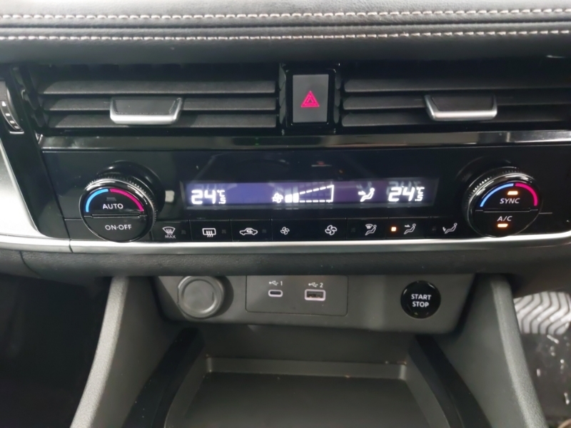 Nissan X-Trail Tekna Silver #15