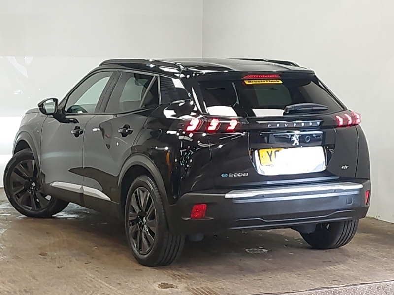Peugeot e-2008 100Kw Gt Premium 50Kwh Black #2