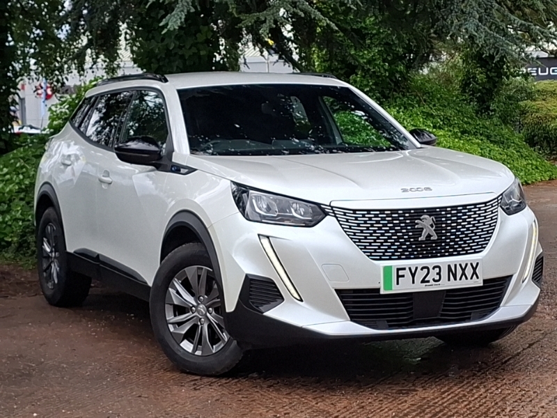 Peugeot e-2008 100Kw Active Premium 50Kwh White
