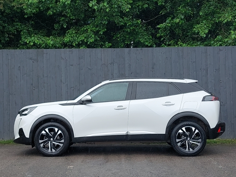 Peugeot 2008 1.5 Bluehdi 110 Allure Premium WU71NRF White #4