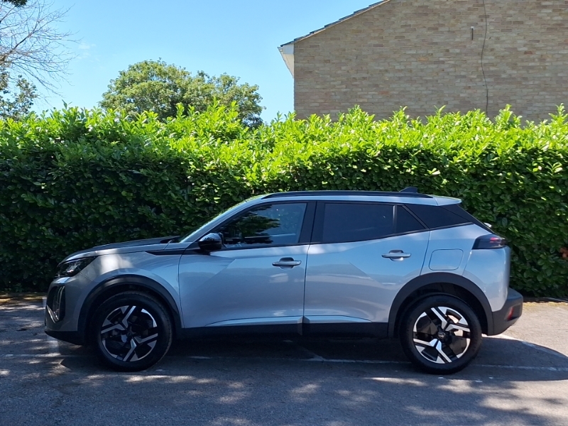 Peugeot 2008 1.2 Puretech 130 Allure Eat8 Grey #4