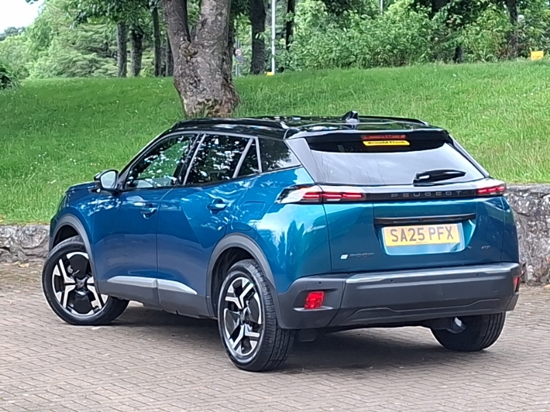 Peugeot e-2008 115Kw Gt 54Kwh Blue #2