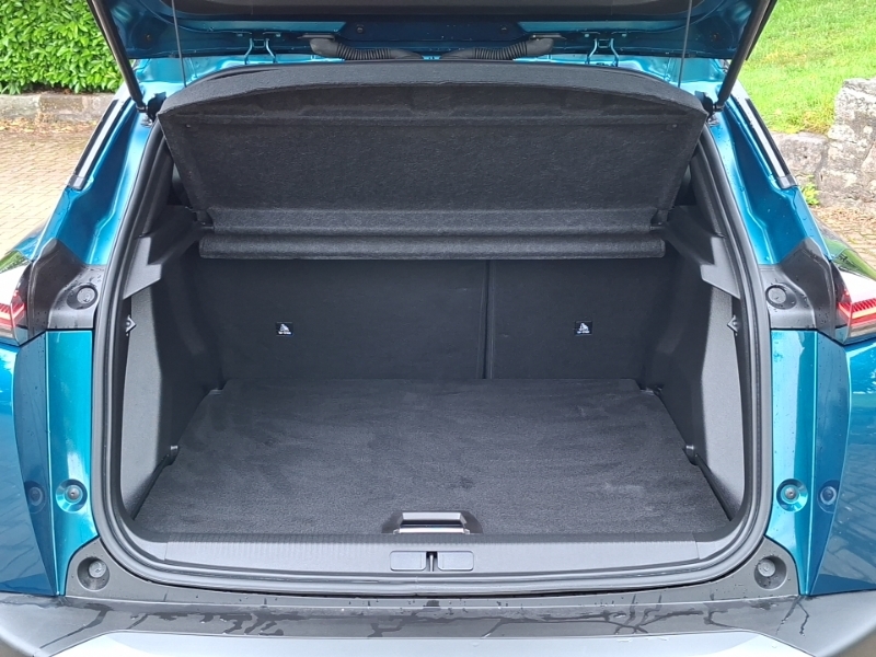 Peugeot e-2008 100Kw Allure 50Kwh Blue #18