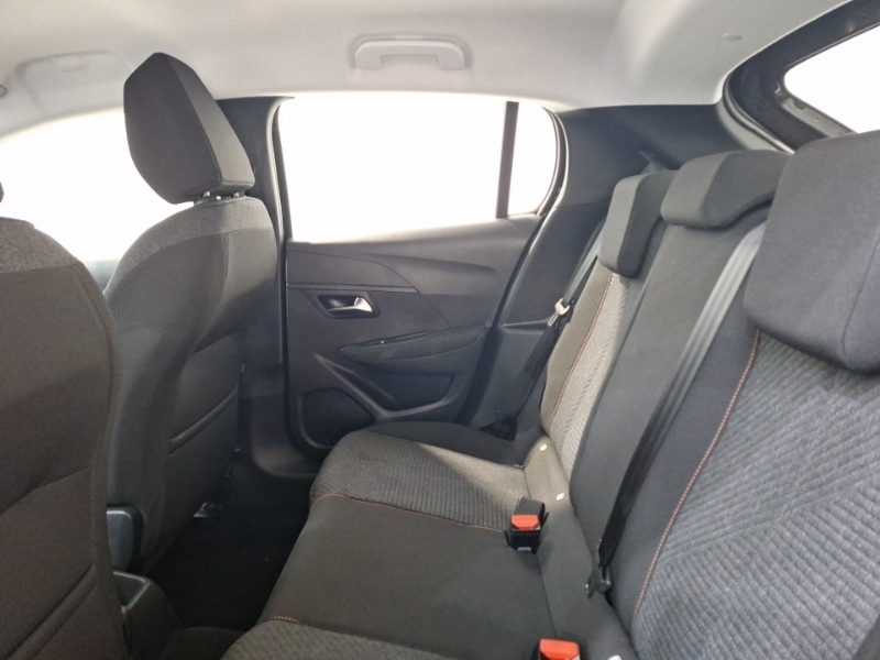 Peugeot 208 1.2 Puretech 100 Style Black #6