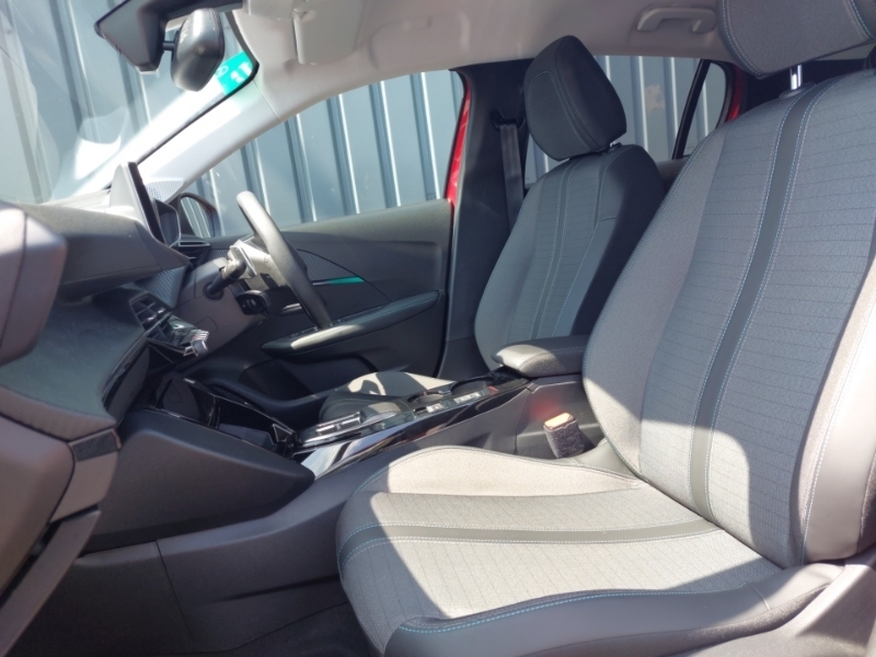 Peugeot 208 1.2 Puretech 130 Allure Premium Eat8 GK23SXM Red #5